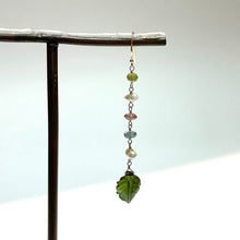 画像をギャラリービューアに読み込む, K18YG/K10YG グリーントルマリンリーフ片方ピアス