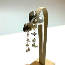 画像をギャラリービューアに読み込む, K18YG/ K10YG Colors 黒蝶真珠ポストピアス(片耳用・チャーム付き)-B