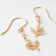 画像をギャラリービューアに読み込む, K10YG やいま さんごモチーフフックピアス