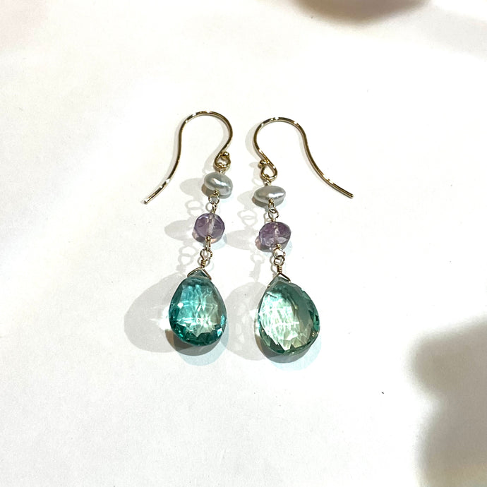 ピアス – ティーラ・アース