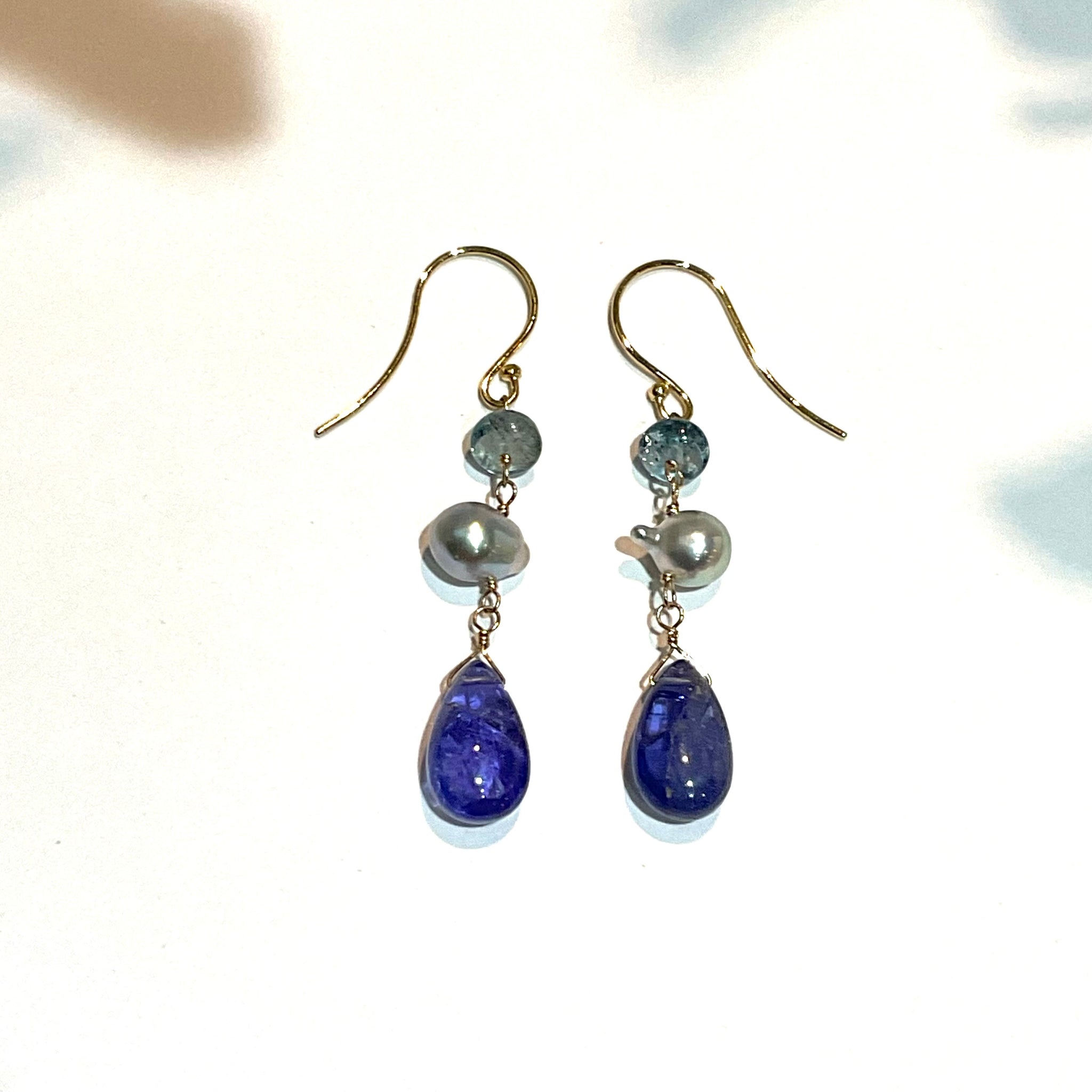 ete K18YG フルール タンザナイト ピアス ete ピアス K18YG フルール ピアス（誕生石 1・2・3・6・8・10